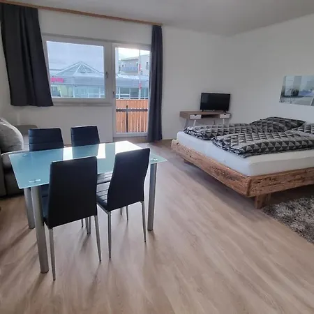 Apartment- Pernter