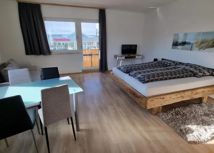 Apartment- Pernter *